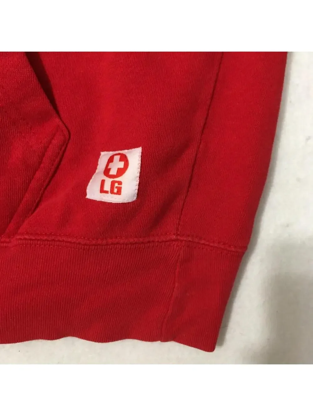 Vintage Lifeguard SANTA CRUZ Beach California Red Hoodie Sweatshirt MED - Picture 4 of 9
